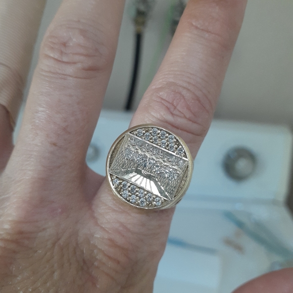 Gold jewelry bundle of (4) unisex - Picture 6 of 16